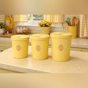 Tupperware Servalier Nesting Canister Set in Harvest Gold Set of 3 With Lids
